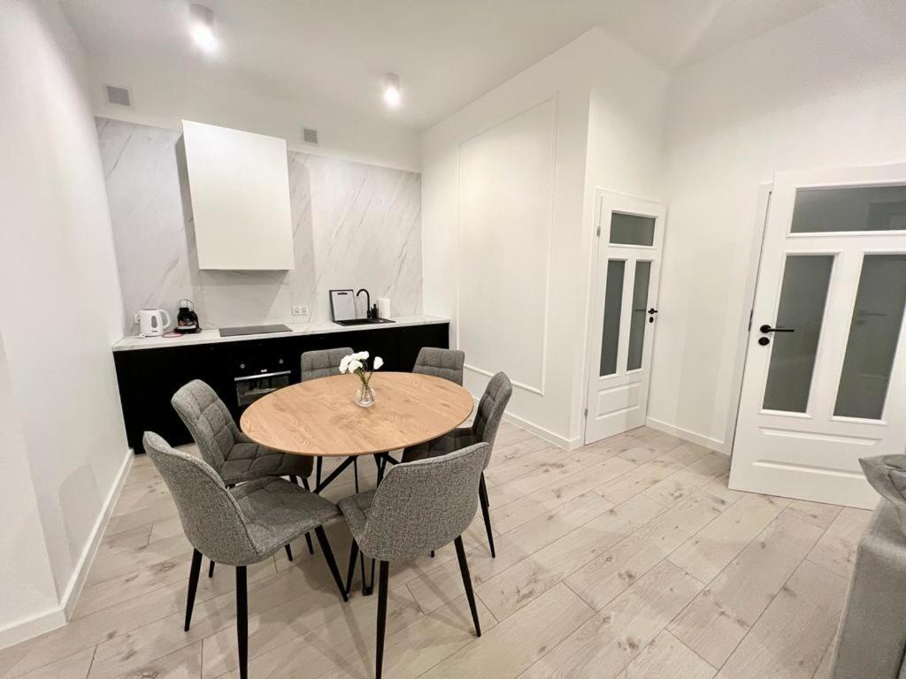 Warsaw Premium Apartments Old Town Luaran gambar